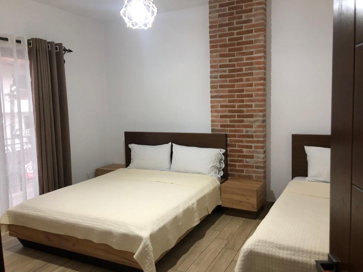 Vila Ilo Tushemisht ภายนอก รูปภาพ